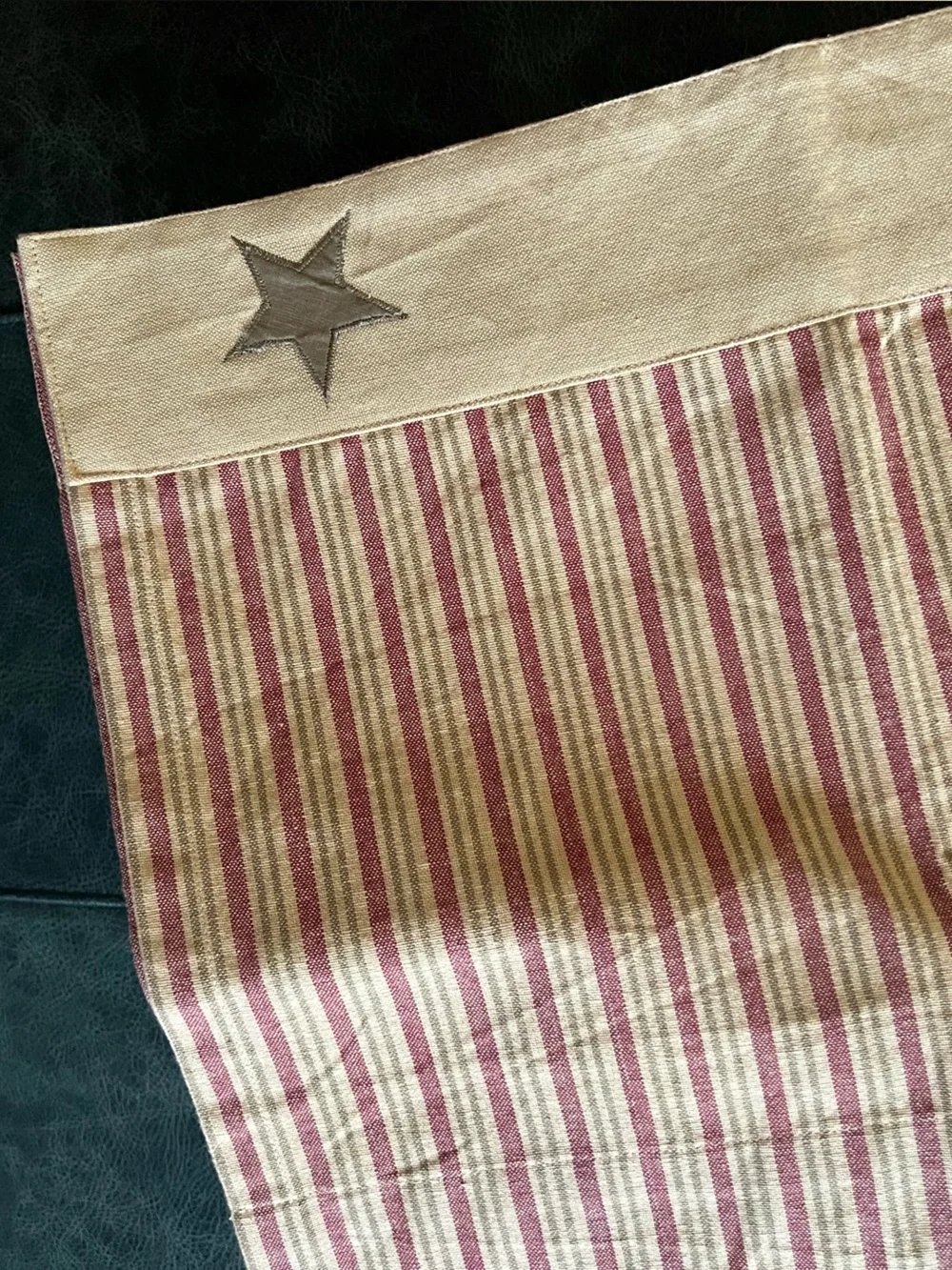Table Runner Cotton Stars and Stripes in Tan Navy Dark Red 16” x 72”